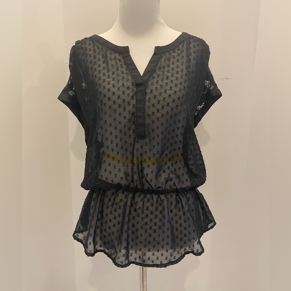 Daniel Rainn /Short Sleeve Blouse/Lace/black/Size Medium